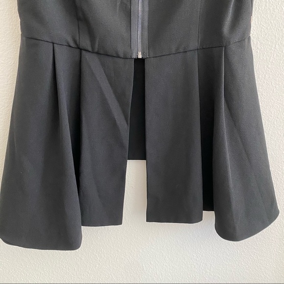 Neiman Marcus Peplum Tank Top - Picture 7 of 10